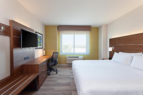Holiday Inn Express Los Angeles LAX Airport image 2